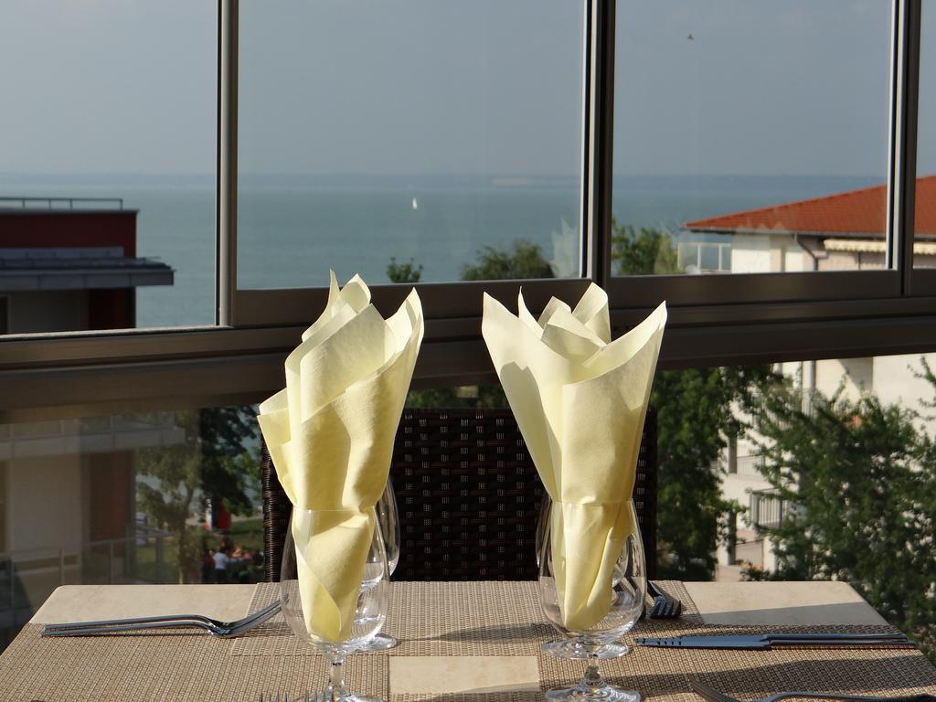 Luxury Hotel Siófok Extérieur photo
