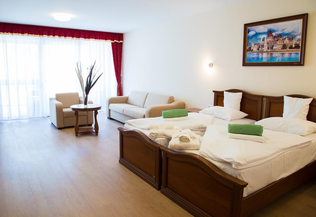 Luxury Hotel Siófok Chambre photo