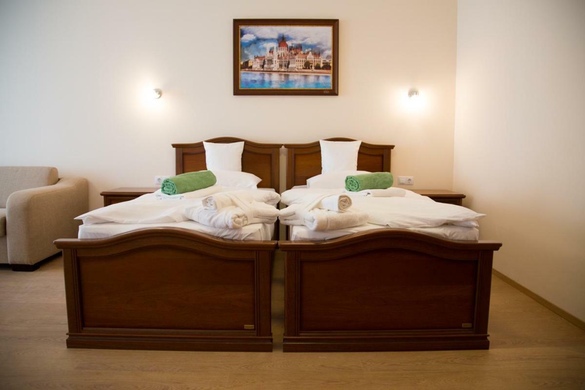 Luxury Hotel Siófok Extérieur photo
